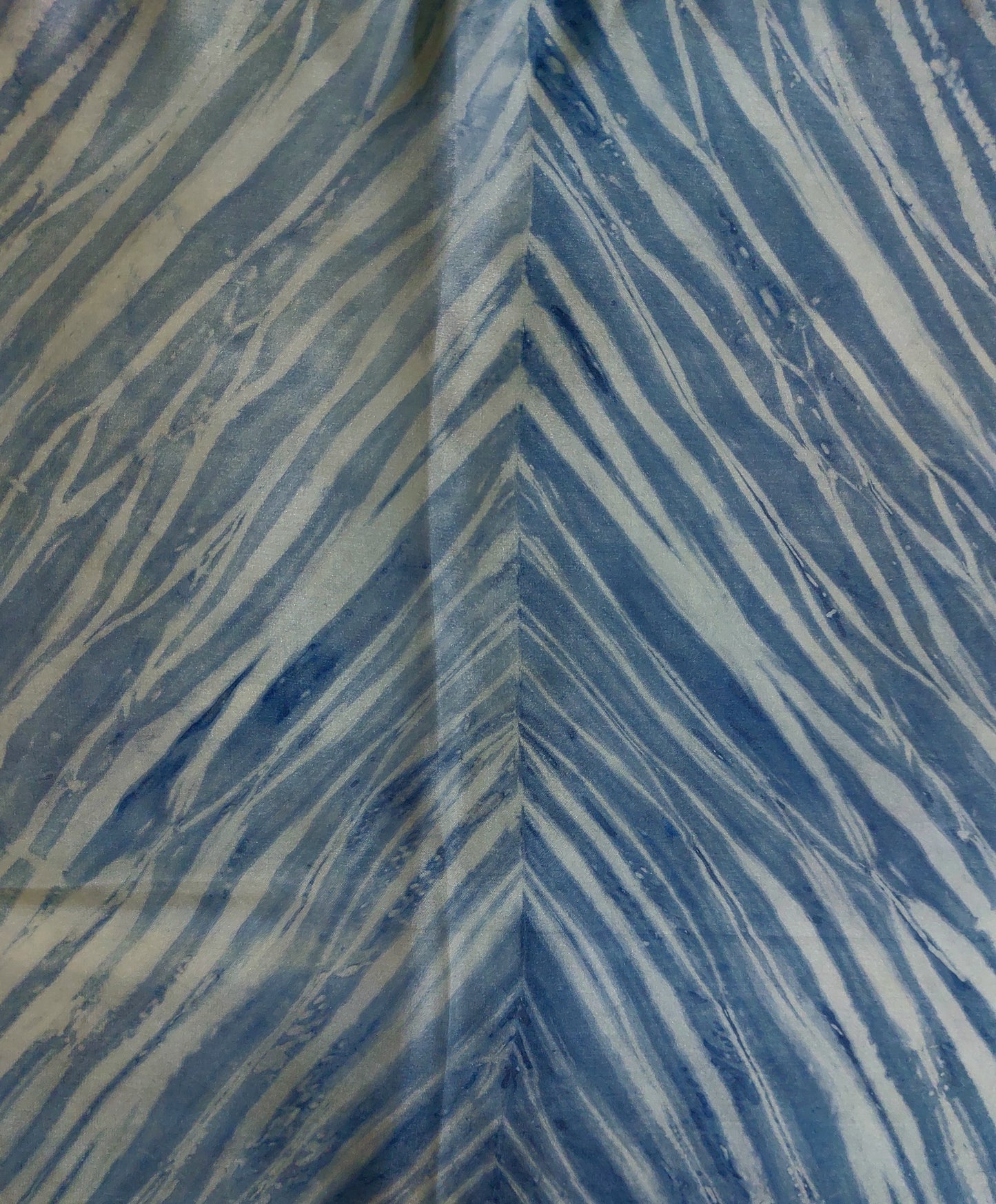 Indigo waves